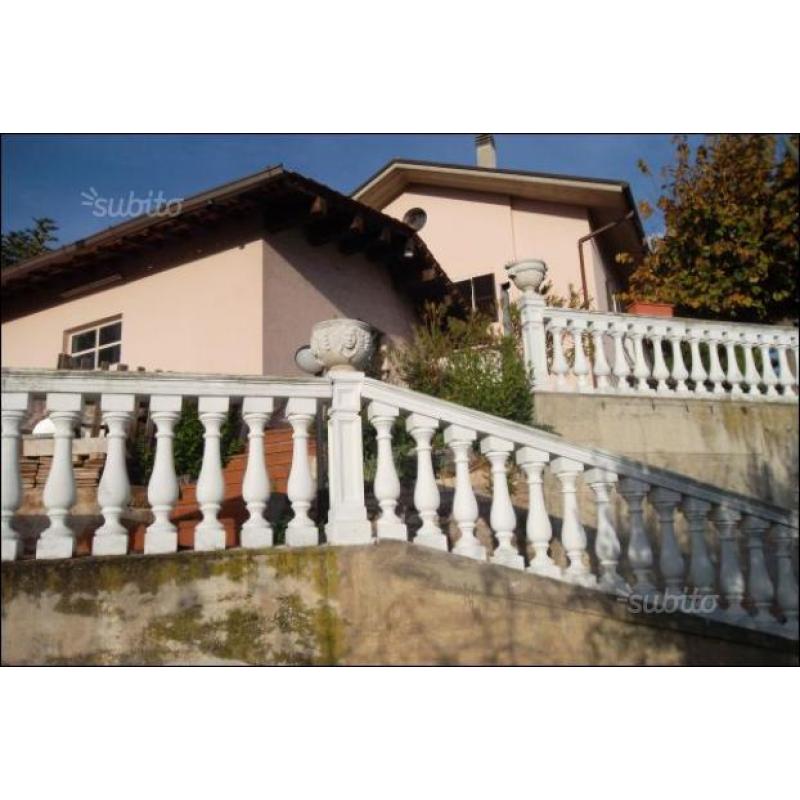 Rif. 1261 Villa 12 vani - Colli del Tronto (AP)