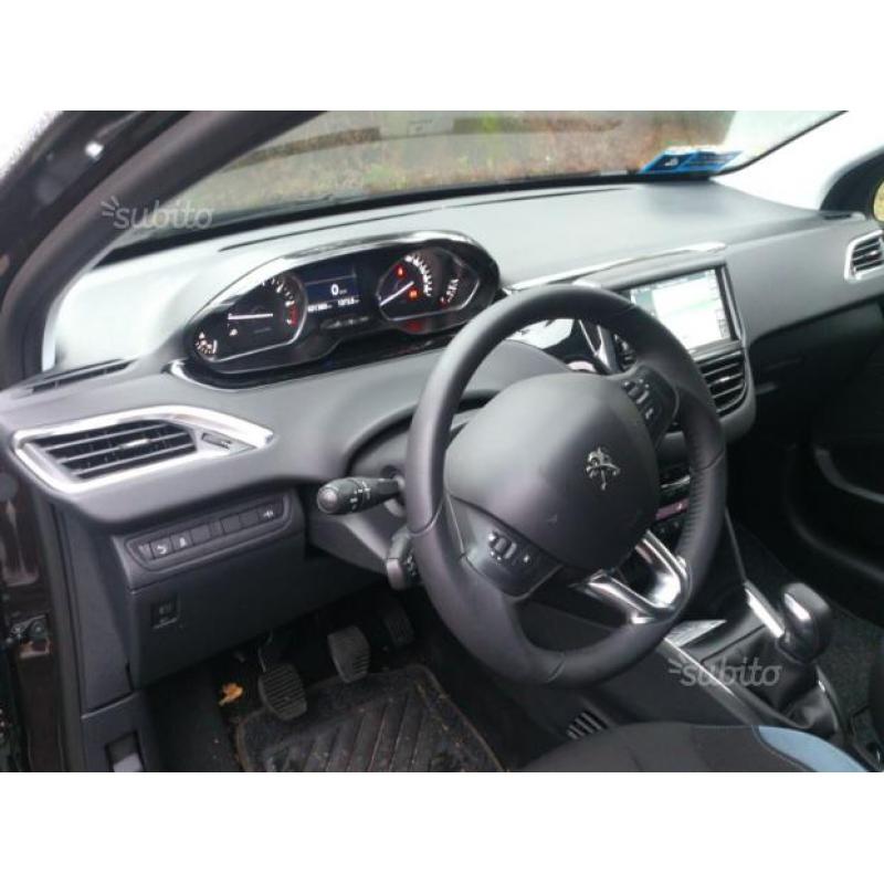 Peugeot 208 1.6vti 16v 120cv