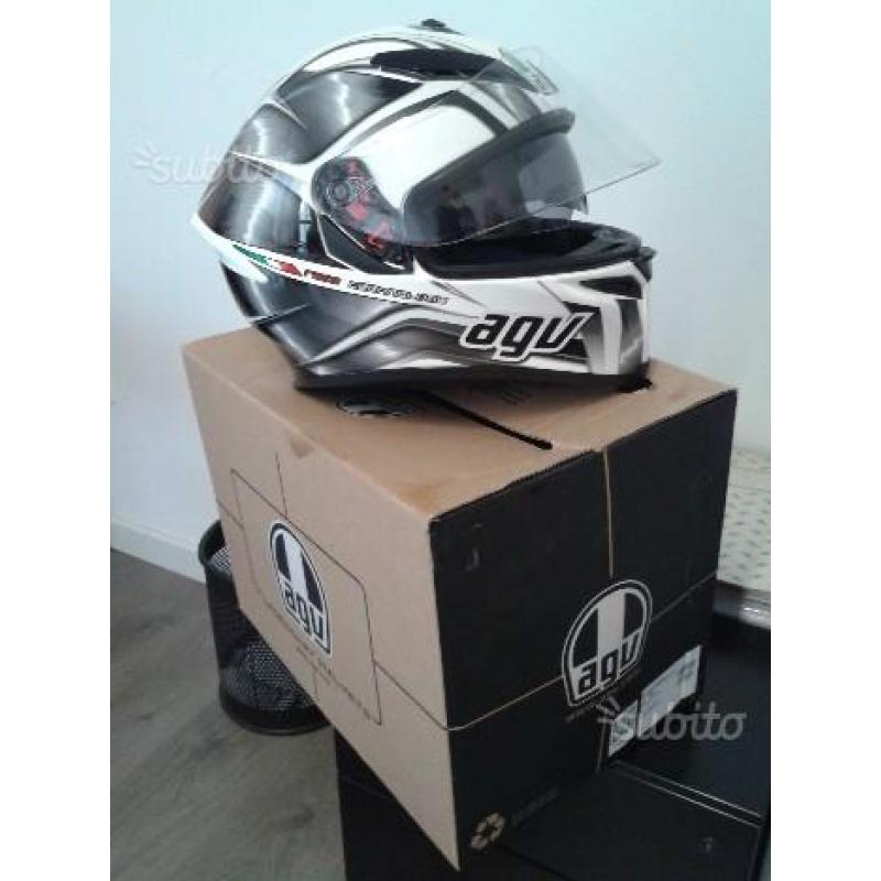 Casco moto AGV