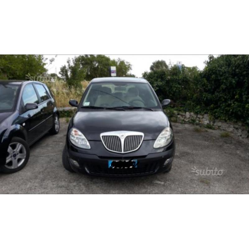 Lancia ypsilon gpl