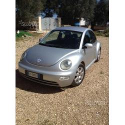 VOLKSWAGEN New Beetle - 2003