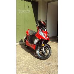 Scooter 50cc - 2 tempi Speedfire ROSSO - 2016