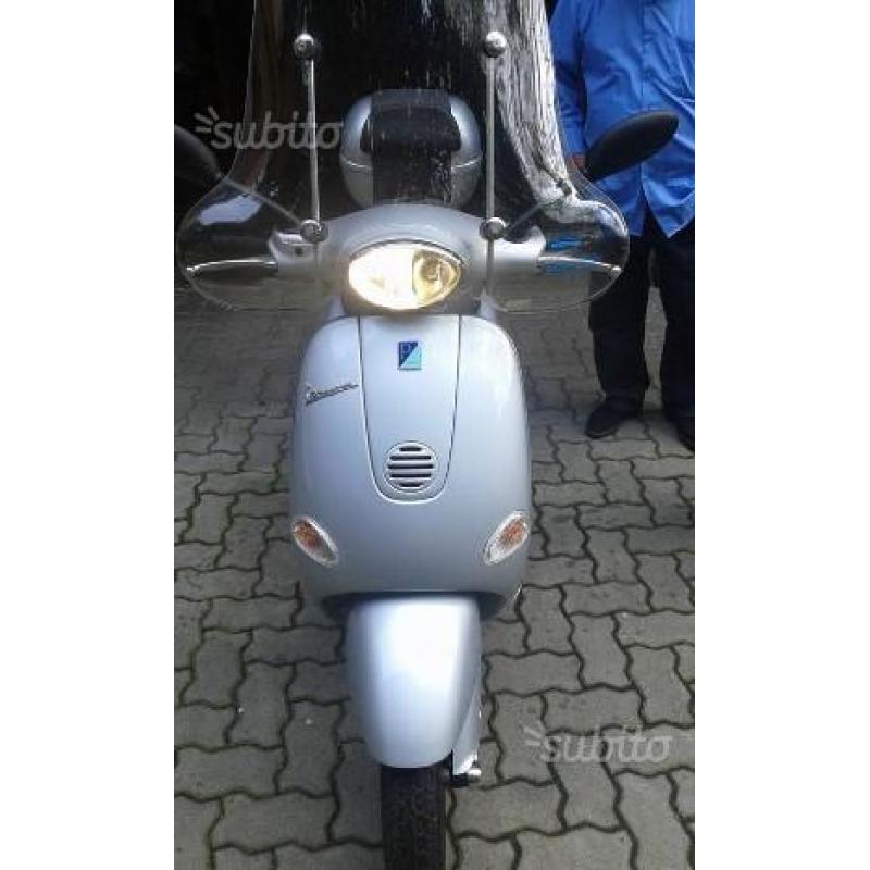 Piaggio Vespa 150 LX - 2005