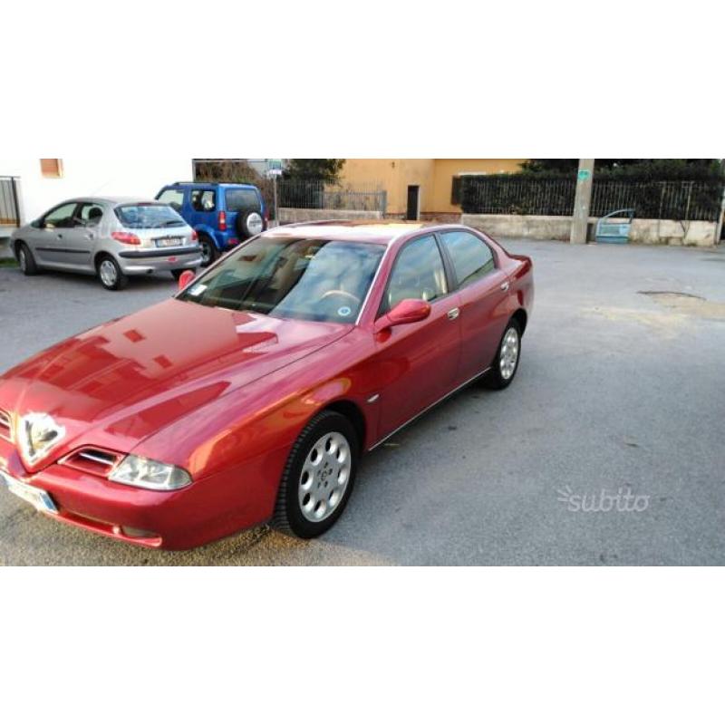 Alfa 166 2.4 Jtd da vetrina