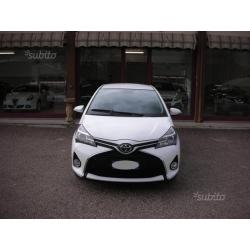 TOYOTA Yaris 1.0 5 porte Active