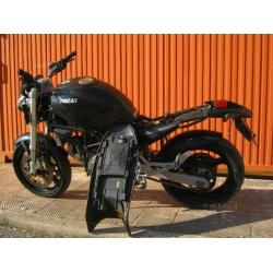 Ducati monster 750 del 2000 ricambi 620 750 e 900