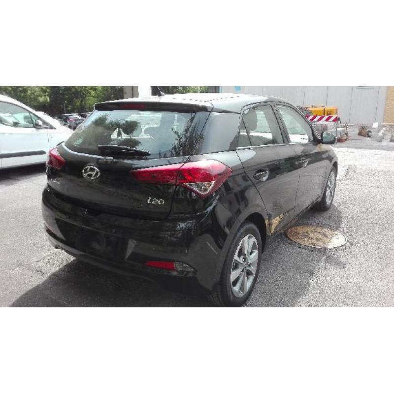 HYUNDAI i20 - PRONTA CONSEGNA