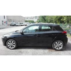 HYUNDAI i20 - PRONTA CONSEGNA