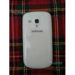 Samsung Galaxy S3 mini bianco