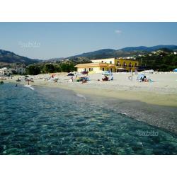 Agosto SOPRA LA SPIAGGIA