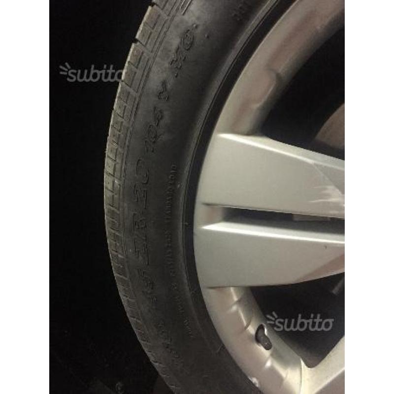 Pneumatici 4 Gomme 265 45 ZR 20 104Y