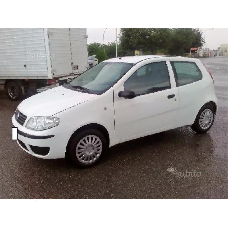 FIAT Punto 1.200 73000 km - 2004