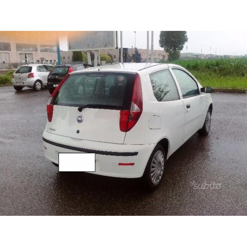 FIAT Punto 1.200 73000 km - 2004