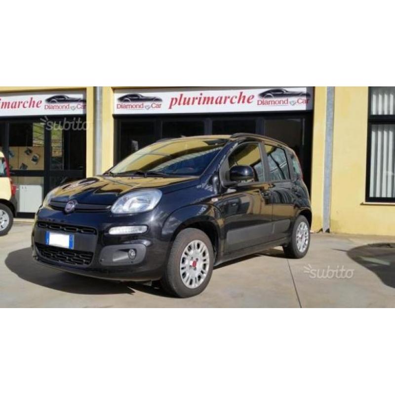 Fiat NEW Panda 1.2 Lounge - 2015