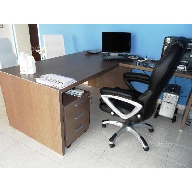 Mobili/Arredo completo per ufficio