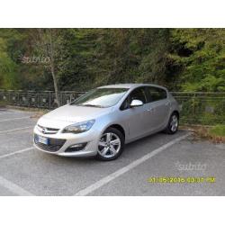 OPEL Astra 5ª serie - 2013