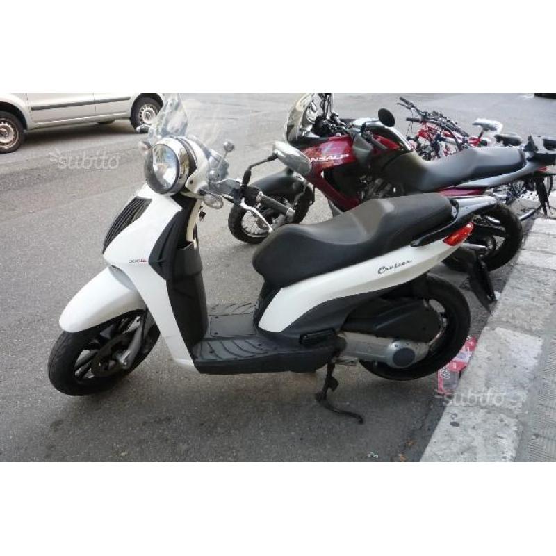 Piaggio Carnaby Cruiser 300 - 2009