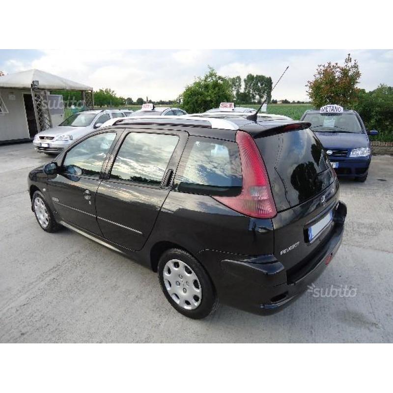 PEUGEOT 206 1.4 HDi SW IDEALE PER NEOPATENTATI