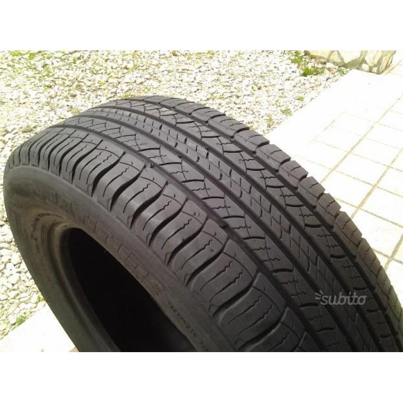 Gomme michelin 215 65 16