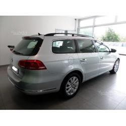 VOLKSWAGEN Passat SW 2.0TDI TETTO NAVI DSG- 2011