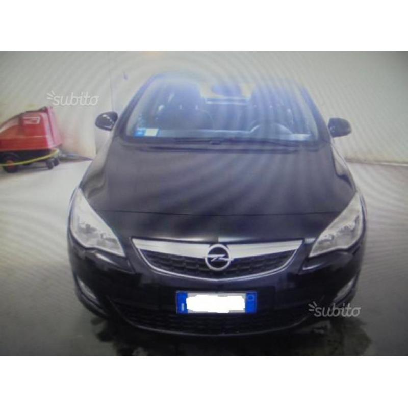 In arrivo OPEL Astra 1.7 cdti 110cv 2011