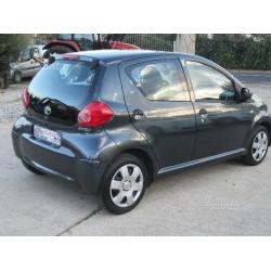 TOYOTA Aygo 5 porte - 2009 Garanzia 12 mesi.ATC