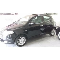 LANCIA Ypsilon 1.2 BENZ O GPL KM 40000 06/14