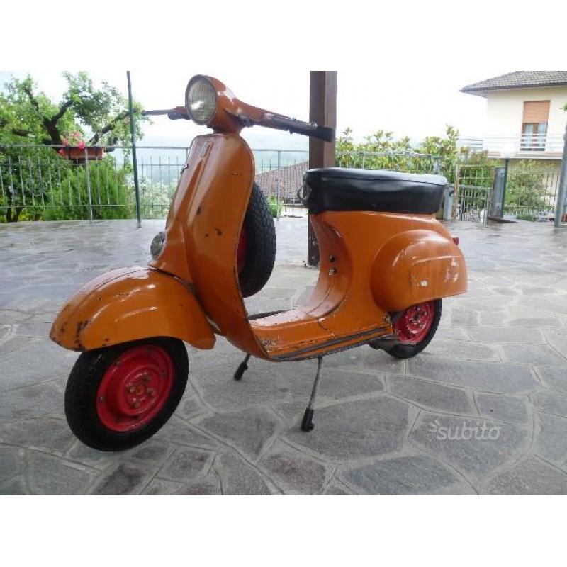 Vespa 50 faro tondo sportello piccolo