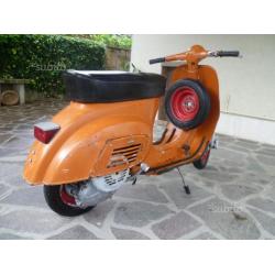 Vespa 50 faro tondo sportello piccolo