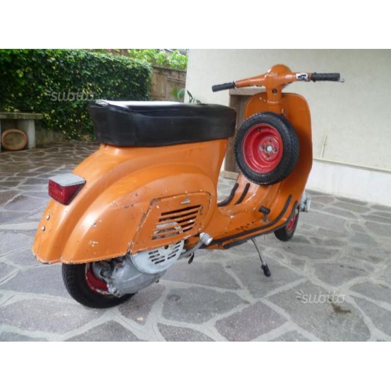 Vespa 50 faro tondo sportello piccolo