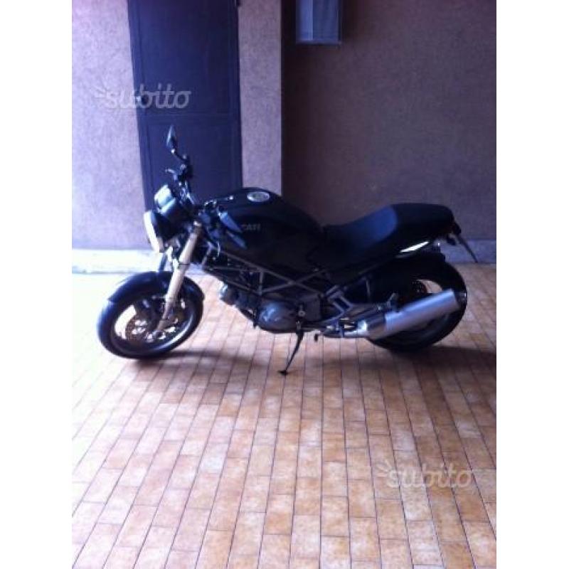 Ducati Monster 620 Dark