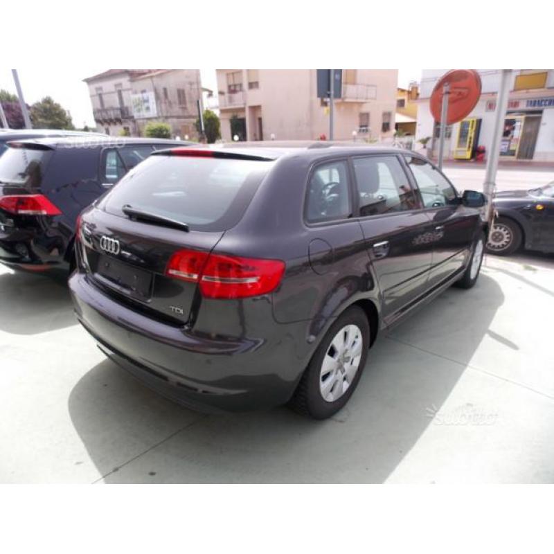 AUDI A3 SportBack 1.6 TDI 105cv Ambition - 2012