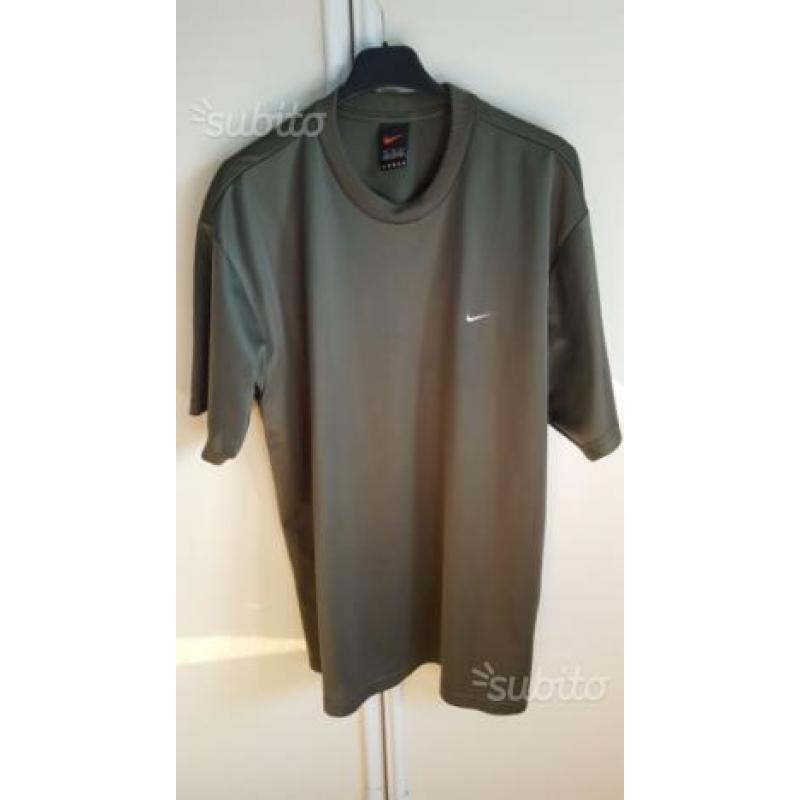 T-Shirt Nike