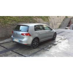 VOLKSWAGEN Golf 1.6 TDI BLUEMOTION - 2013