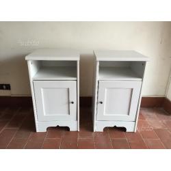 Comodini bianchi stile shabby chic