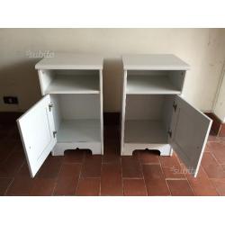 Comodini bianchi stile shabby chic