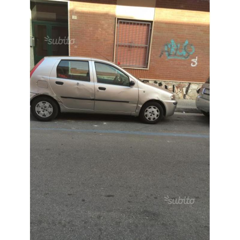 FIAT Punto 2ª serie - 2002