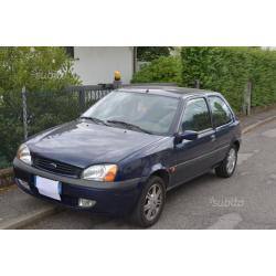 FORD Fiesta 3ª serie - 2000