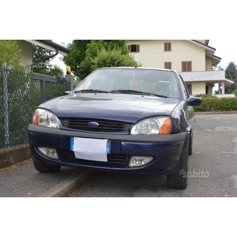 FORD Fiesta 3ª serie - 2000