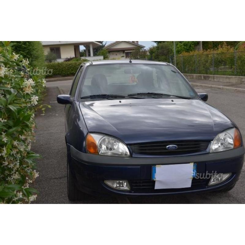 FORD Fiesta 3ª serie - 2000