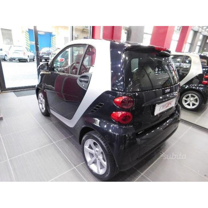 Smart forTwo 1000 52kW coupé Passion USB KmCertifi