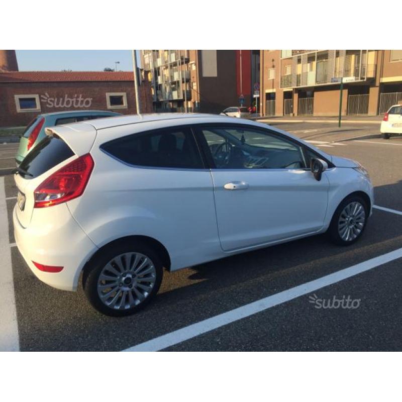 Ford Fiesta Titanium Gpl