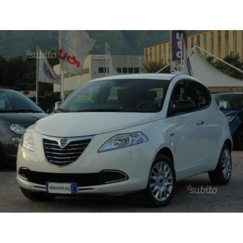 Lancia Ypsilon 1.2 Gold 69 CV 5 porte