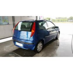 Fiat Punto 1.2 benzina 16v ok neopatentati