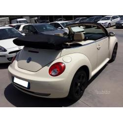 VOLKSWAGEN New Beetle 1.9 TDI Cabriolet PELLE PARK