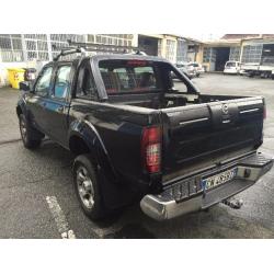 Nissan navara 2.5 tdi dc - 2004