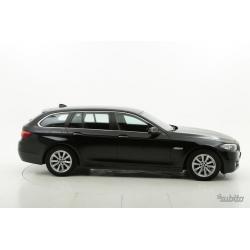 BMW 520 Touring Business auto 190cv