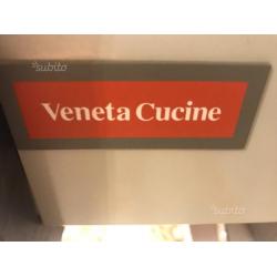 Cucina ad della prestigiosa azienda "veneta cucine