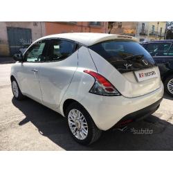 Concessionaria:lancia ypsilon 1.3 diesel 95 cv