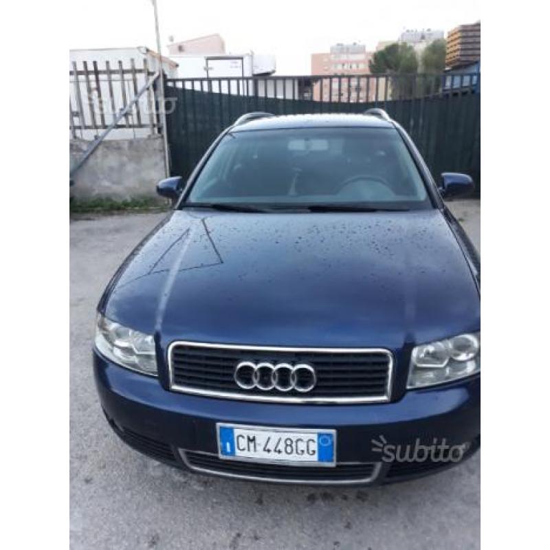 Audi a4 19 140cv